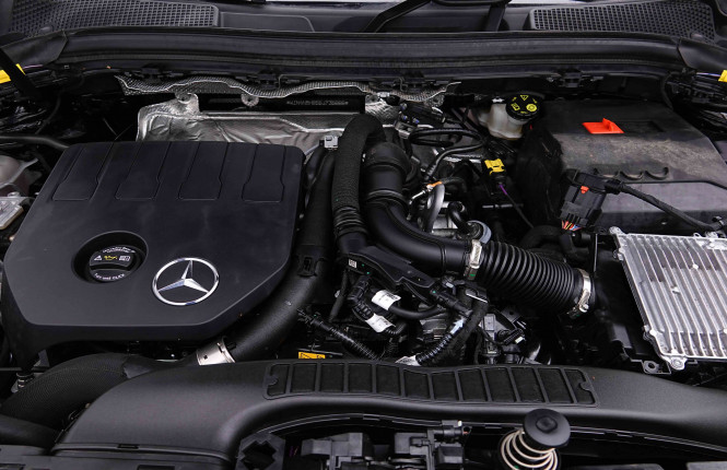 MERCEDES_MERCEDES_GLA_2655209_24.jpg MERCEDES_MERCEDES_GLA_2655209_24.jpg