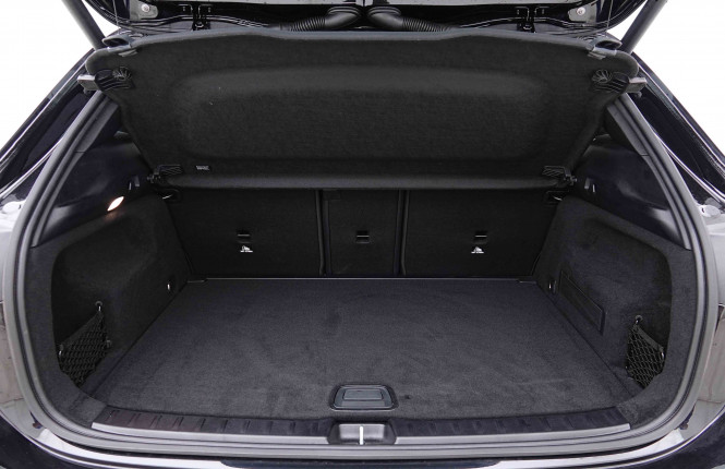 MERCEDES_MERCEDES_GLA_2655209_5.jpg MERCEDES_MERCEDES_GLA_2655209_5.jpg