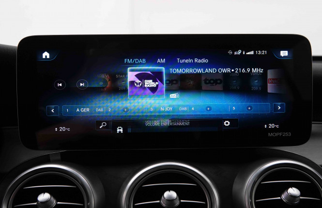 MERCEDES_MERCEDES_GLC_2548544_12.jpg