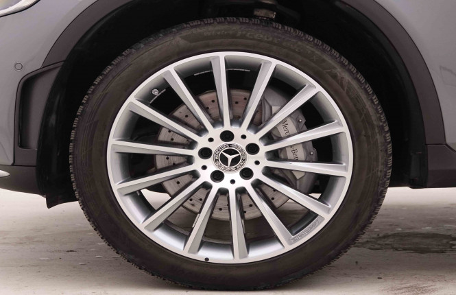 MERCEDES_MERCEDES_GLC_2548544_24.jpg