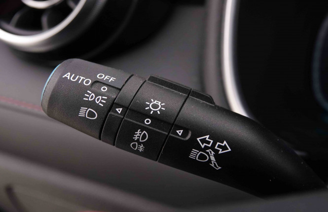 MG_MG_HS_2550498_16.jpg MG_MG_HS_2550498_16.jpg