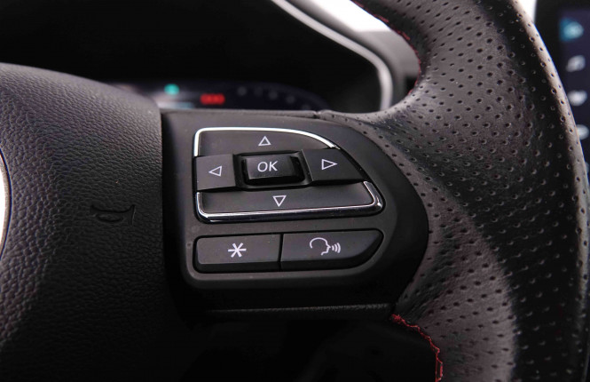 MG_MG_HS_2550498_19.jpg MG_MG_HS_2550498_19.jpg