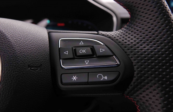 MG_MG_HS_2551065_19.jpg MG_MG_HS_2551065_19.jpg