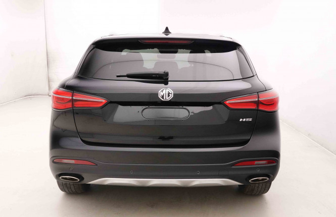 MG_MG_HS_2551571_28.jpg MG_MG_HS_2551571_28.jpg