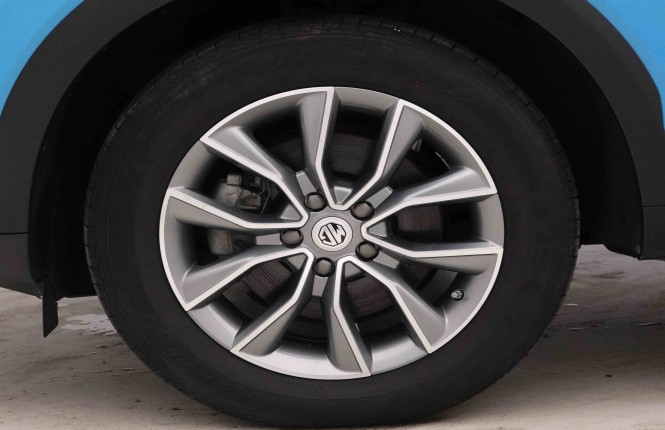 MG_MG_HS_2551582_21.jpg MG_MG_HS_2551582_21.jpg