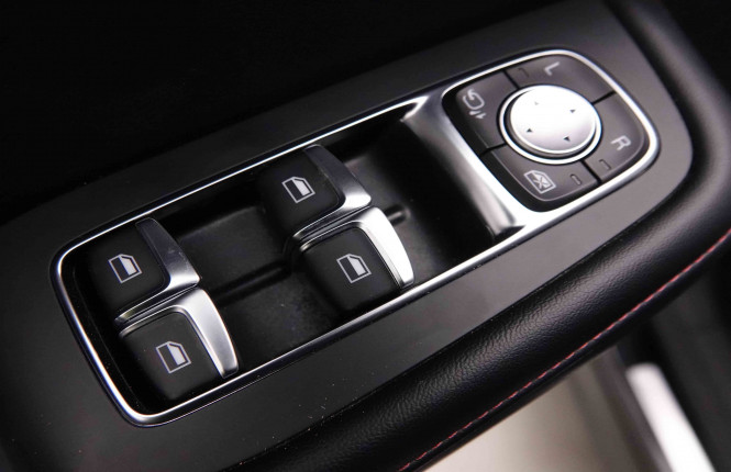 MG_MG_HS_2551584_20.jpg MG_MG_HS_2551584_20.jpg