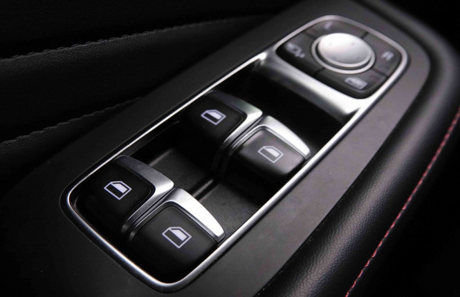 MG_MG_HS_2551587_21.jpg MG_MG_HS_2551587_21.jpg