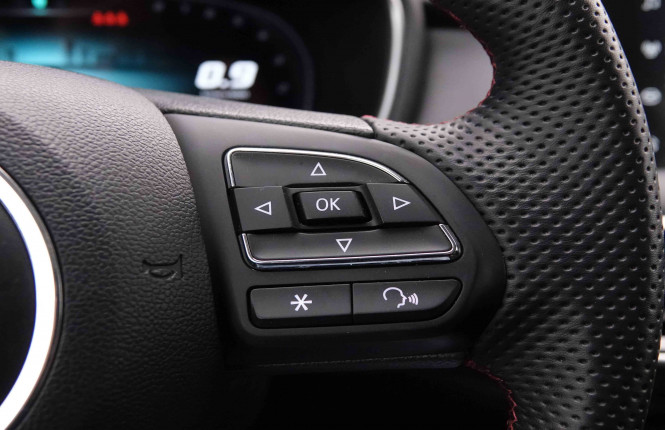 MG_MG_HS_2551589_20.jpg MG_MG_HS_2551589_20.jpg