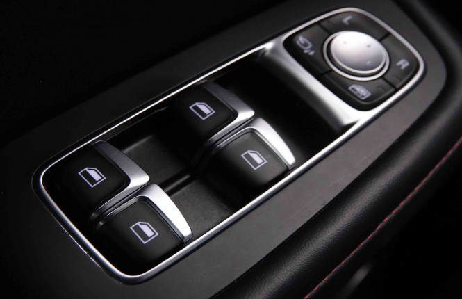 MG_MG_HS_2551589_21.jpg MG_MG_HS_2551589_21.jpg