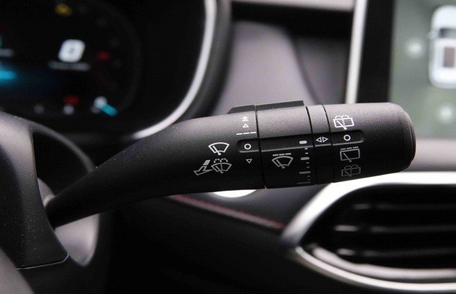 MG_MG_HS_2551592_16.jpg MG_MG_HS_2551592_16.jpg