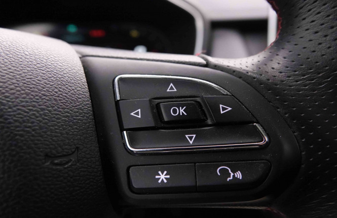 MG_MG_HS_2551592_19.jpg MG_MG_HS_2551592_19.jpg