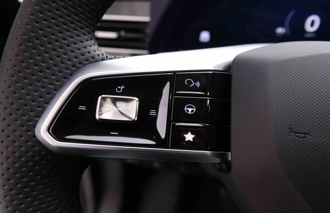 MG_MG_HS_2551718_17.jpg MG_MG_HS_2551718_17.jpg