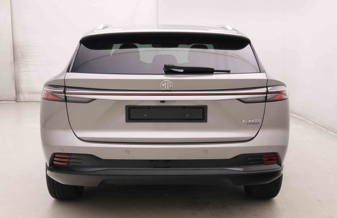 MG_MG_HS_2551749_25.jpg MG_MG_HS_2551749_25.jpg