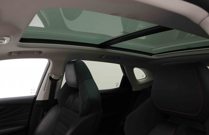 MG_MG_HS_2652735_10.jpg MG_MG_HS_2652735_10.jpg