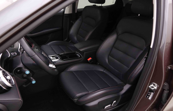 MG_MG_HS_2653155_6.jpg