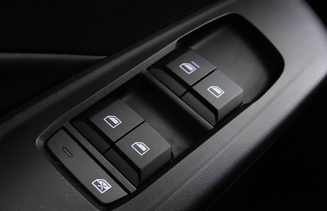 MG_MG_MG3_2551626_19.jpg MG_MG_MG3_2551626_19.jpg