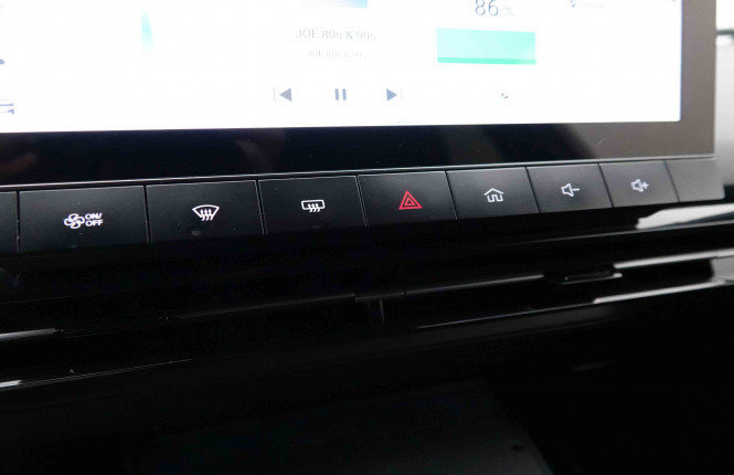 MG_MG_MG4_2652031_13.jpg MG_MG_MG4_2652031_13.jpg