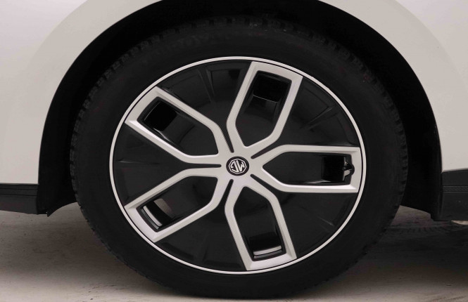 MG_MG_MG4_2652031_20.jpg MG_MG_MG4_2652031_20.jpg