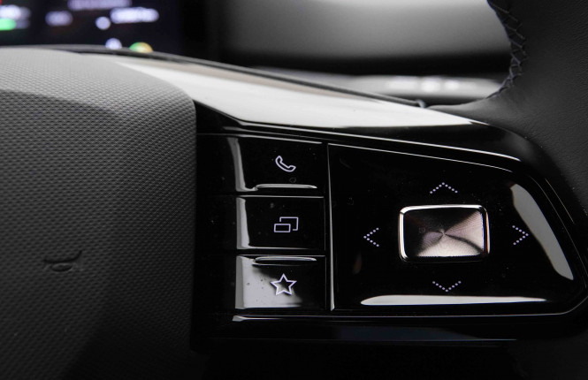 MG_MG_MG4_2652032_19.jpg MG_MG_MG4_2652032_19.jpg