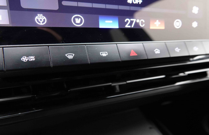 MG_MG_MG4_2652036_14.jpg MG_MG_MG4_2652036_14.jpg