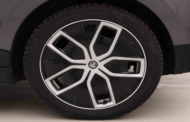 MG_MG_MG4_2652036_21.jpg MG_MG_MG4_2652036_21.jpg