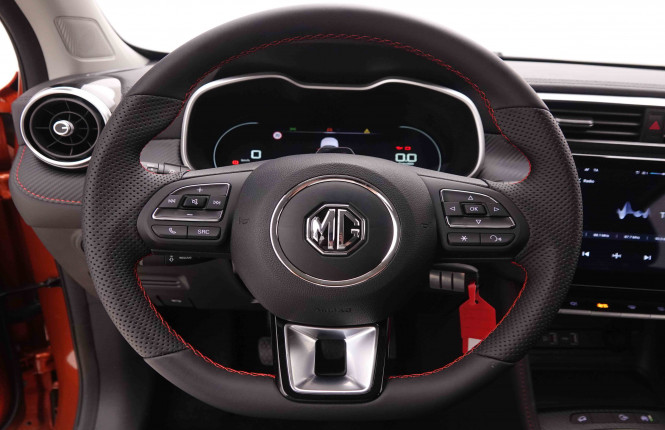 MG_MG_ZS_2549874_8.jpg