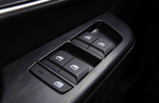 MG_MG_ZS_2551159_19.jpg MG_MG_ZS_2551159_19.jpg