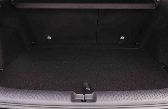 MG_MG_ZS_2652061_34.jpg