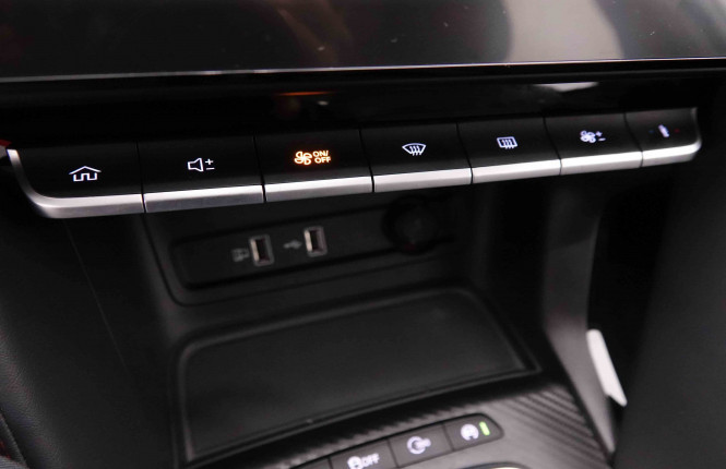 MG_MG_ZS_2652154_14.jpg MG_MG_ZS_2652154_14.jpg