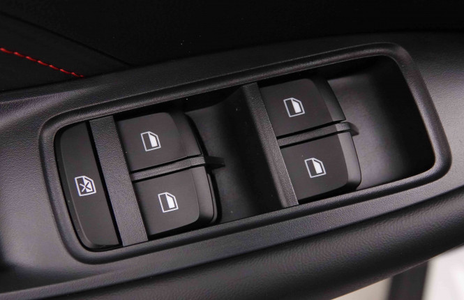 MG_MG_ZS_2652154_22.jpg MG_MG_ZS_2652154_22.jpg