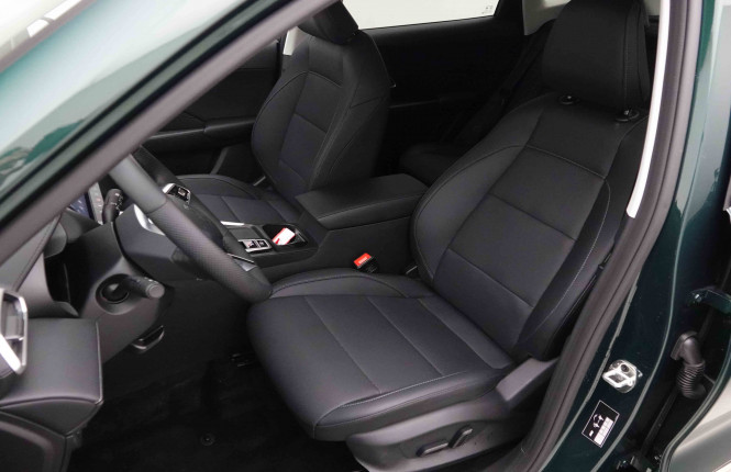 MG_MG_ZS_2652214_6.jpg MG_MG_ZS_2652214_6.jpg