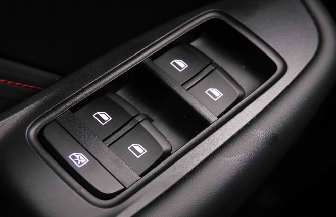 MG_MG_ZS_2652281_20.jpg MG_MG_ZS_2652281_20.jpg