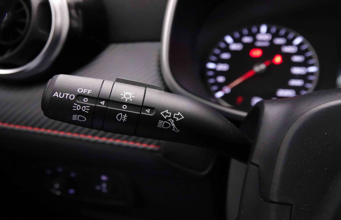 MG_MG_ZS_2652293_15.jpg MG_MG_ZS_2652293_15.jpg