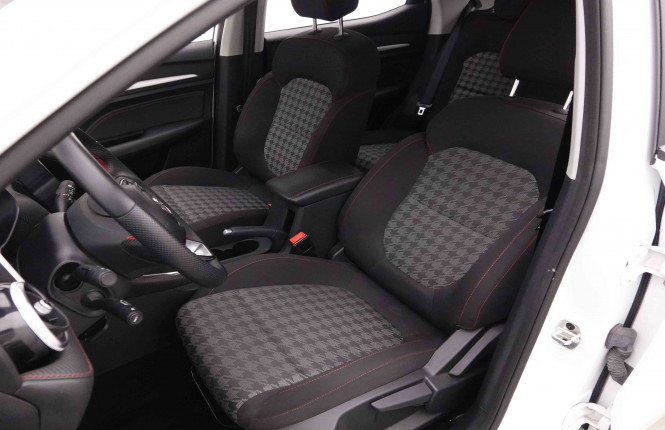 MG_MG_ZS_2652295_6.jpg MG_MG_ZS_2652295_6.jpg