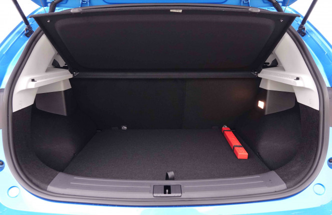 MG_MG_ZS_2653152_5.jpg MG_MG_ZS_2653152_5.jpg