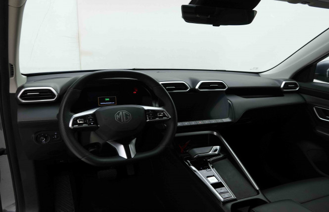 MG_MG_ZS_2653293_7.jpg