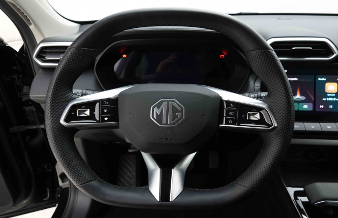 MG_MG_ZS_2653300_8.jpg