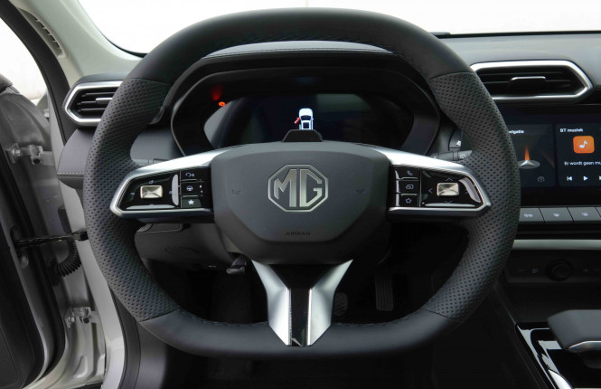 MG_MG_ZS_2654731_9.jpg MG_MG_ZS_2654731_9.jpg