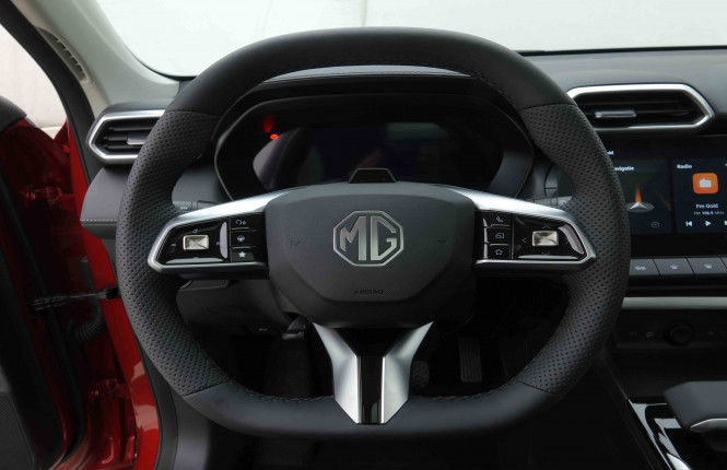 MG_MG_ZS_2654734_9.jpg MG_MG_ZS_2654734_9.jpg