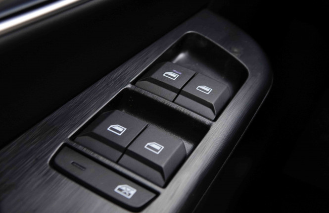 MG_MG_ZS_2654797_21.jpg MG_MG_ZS_2654797_21.jpg