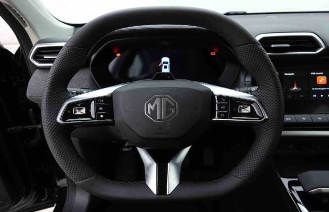 MG_MG_ZS_2654984_8.jpg MG_MG_ZS_2654984_8.jpg