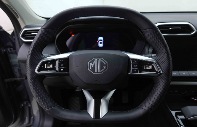 MG_MG_ZS_2655241_8.jpg MG_MG_ZS_2655241_8.jpg