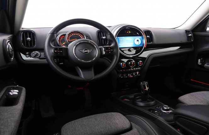 MINI_MINI_COOPERCOUN_2446669_7.jpg