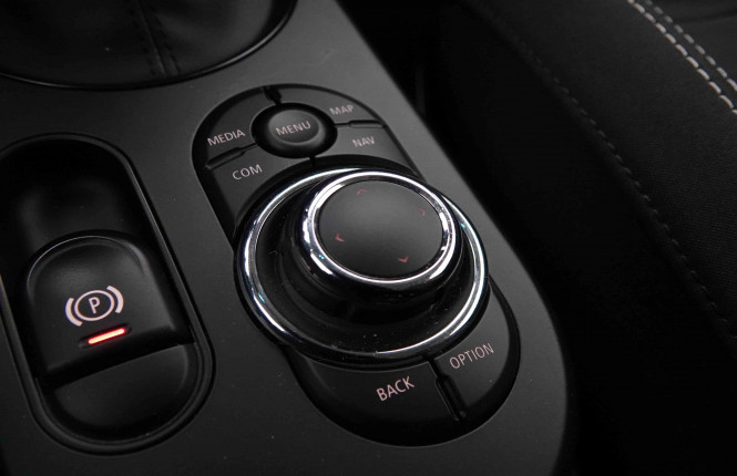 MINI_MINI_COOPERSE_2652953_14.jpg MINI_MINI_COOPERSE_2652953_14.jpg