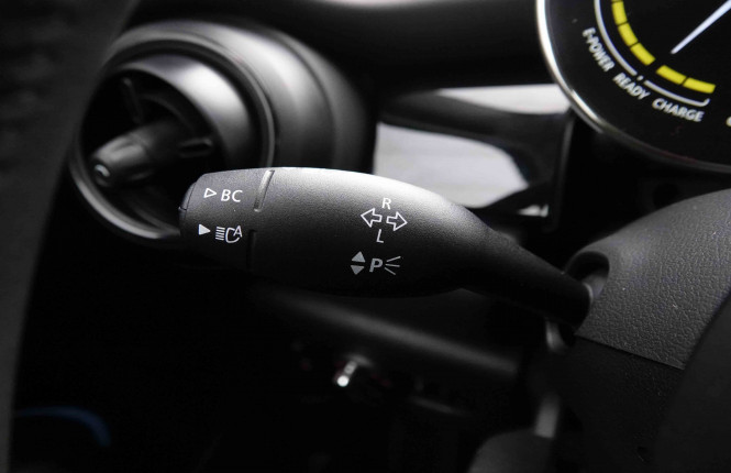 MINI_MINI_COOPERSE_2652953_16.jpg MINI_MINI_COOPERSE_2652953_16.jpg