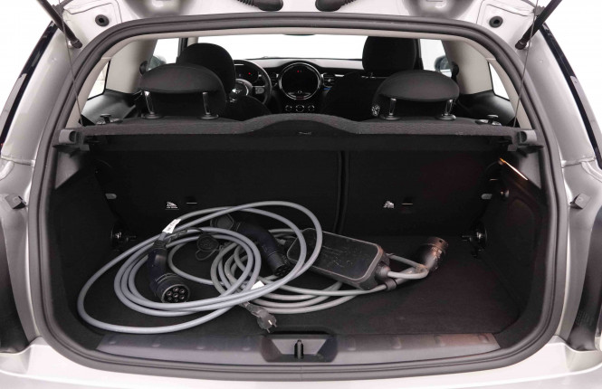 MINI_MINI_COOPERSE_2652953_5.jpg MINI_MINI_COOPERSE_2652953_5.jpg