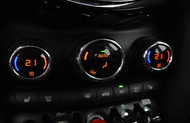 MINI_MINI_COOPER_2654923_12.jpg MINI_MINI_COOPER_2654923_12.jpg