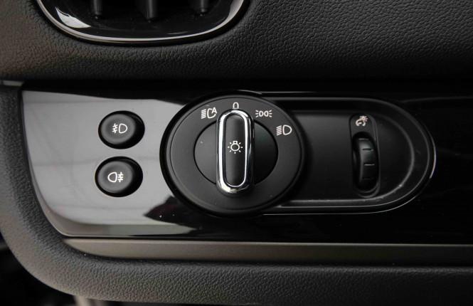 MINI_MINI_COUNTRYMAN_2654392_21.jpg