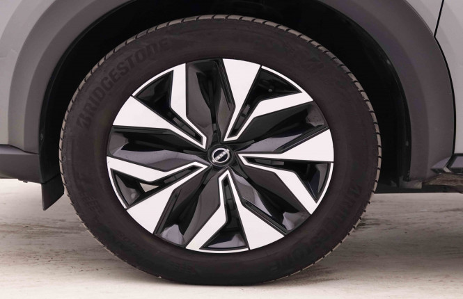 NISSAN_NISSAN_JUKE_2547612_19.jpg