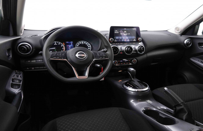 NISSAN_NISSAN_JUKE_2547612_7.jpg